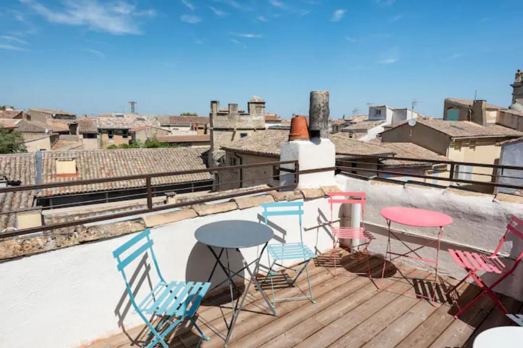 La Tour 1 Appartement Au Coeur Du Centre Ville LʼIsle-sur-la-Sorgue 외부 사진